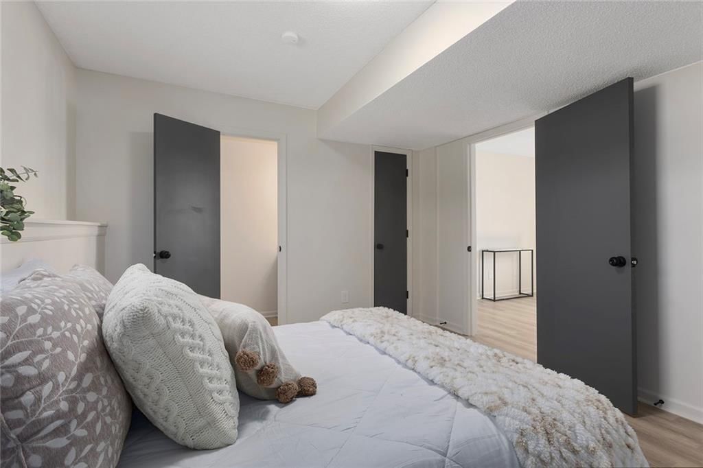 7316 Harry S. Truman Drive — photo 30