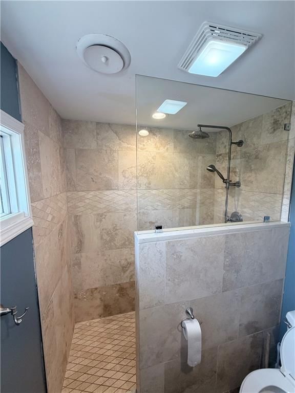 807 Lakeview Drive — photo 13