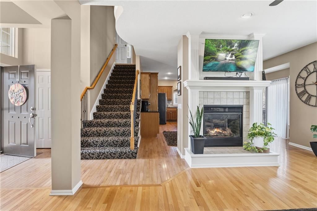 11647 S Marion Street — photo 8