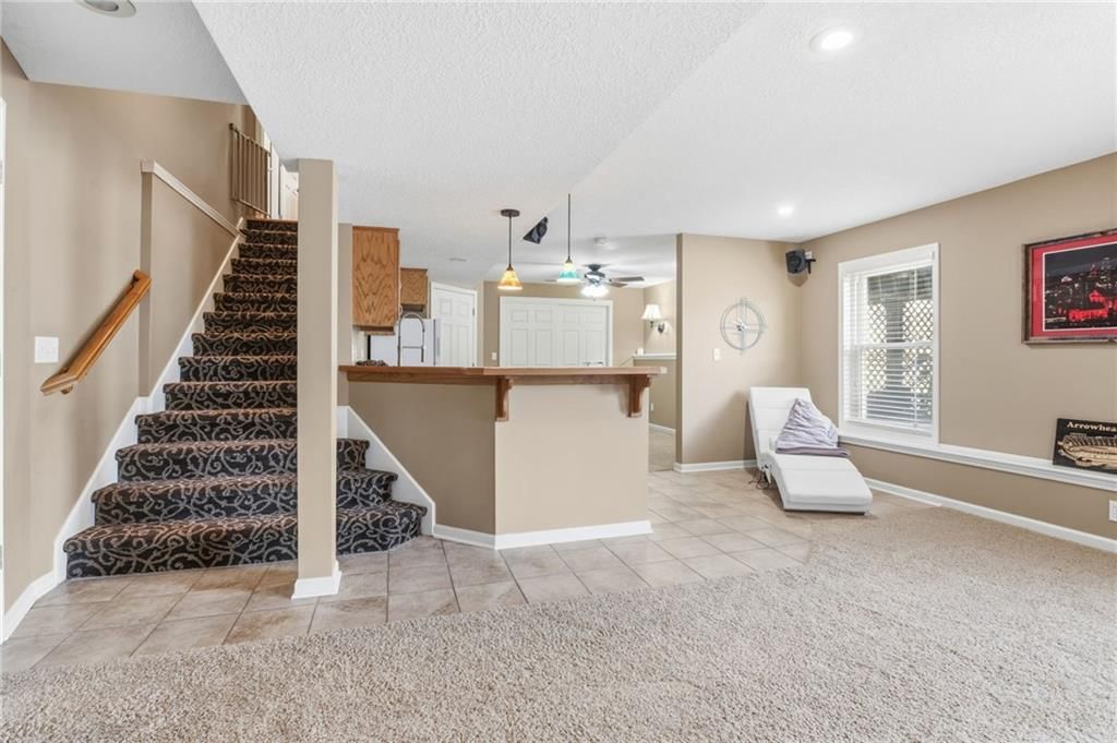 11647 S Marion Street — photo 37