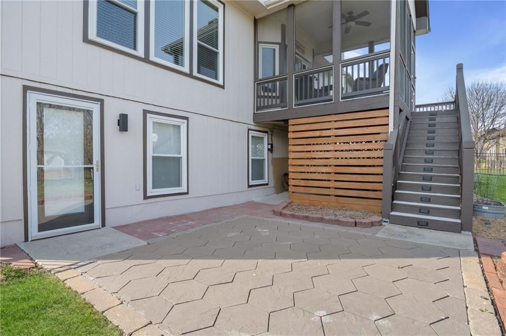 11647 S Marion Street — photo 54