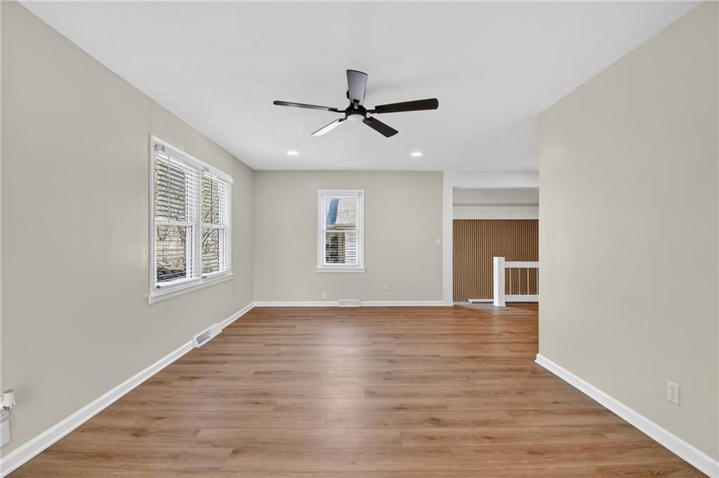 2217 S Cedar Avenue — photo 8