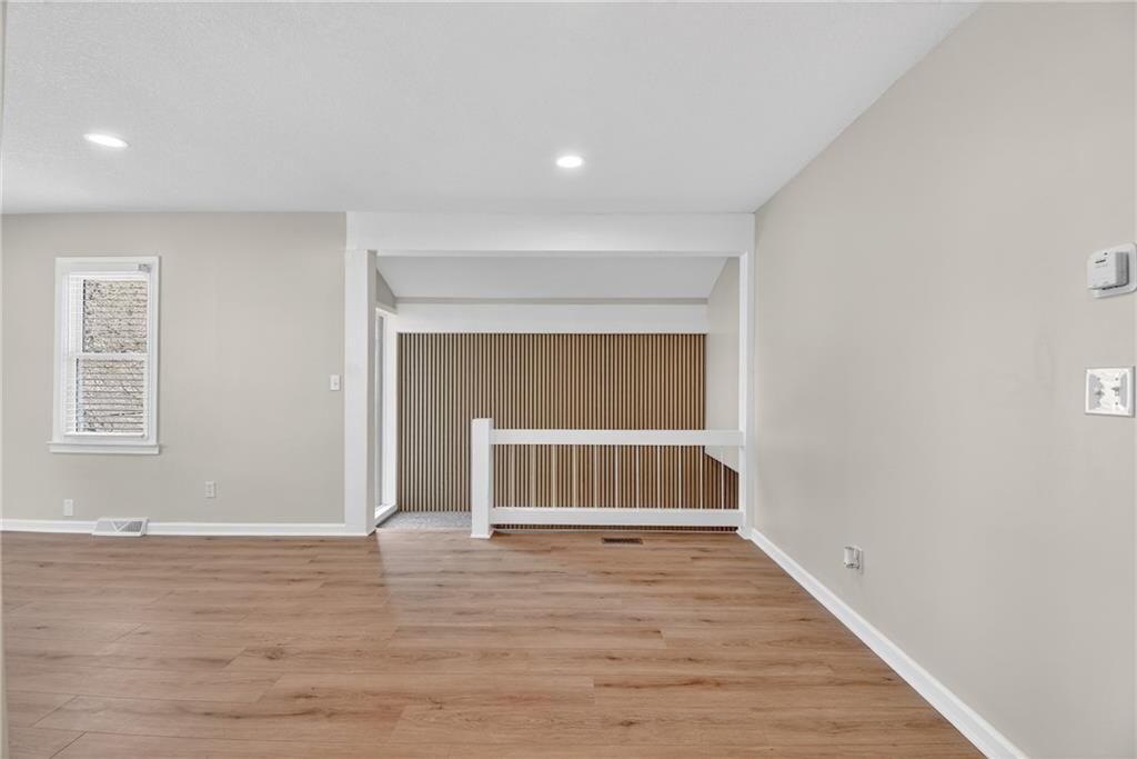 2217 S Cedar Avenue — photo 12