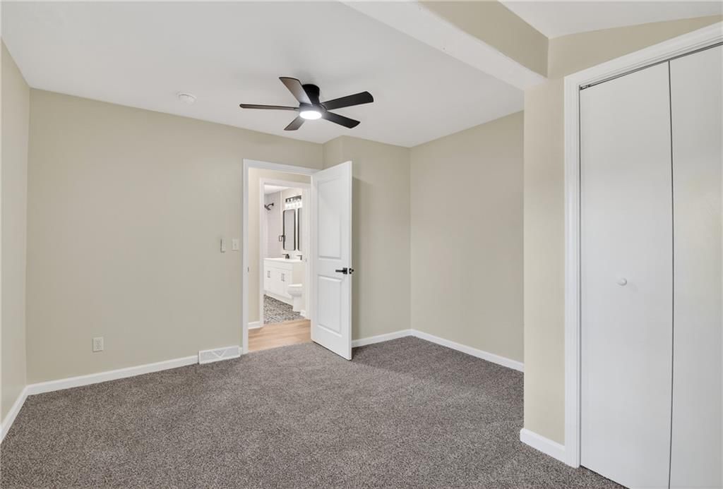 2217 S Cedar Avenue — photo 21