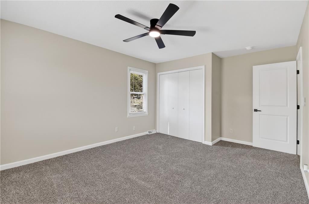 2217 S Cedar Avenue — photo 25