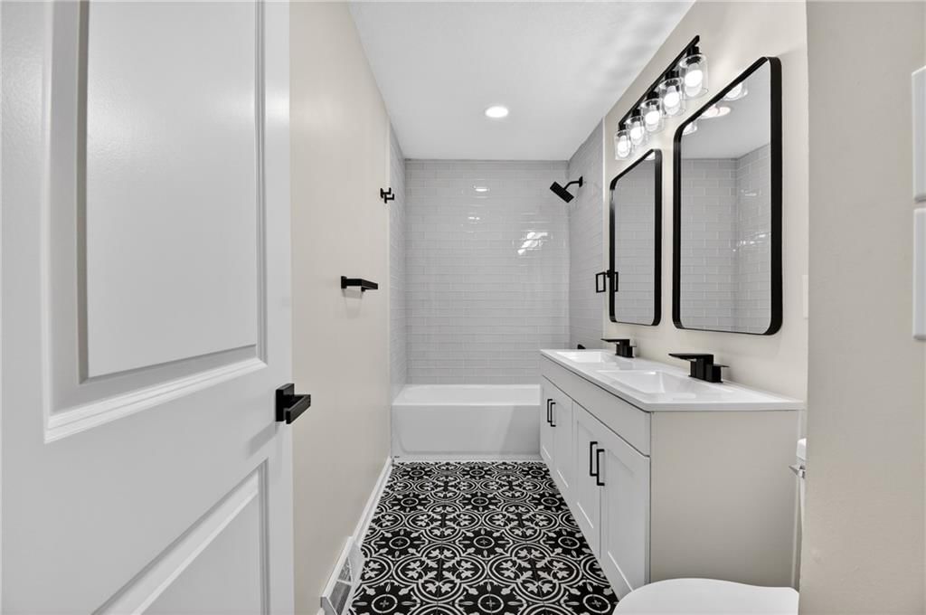 2217 S Cedar Avenue — photo 28