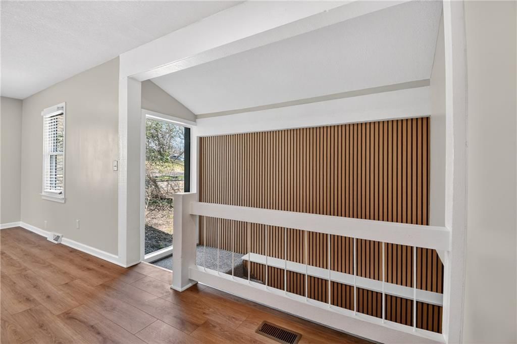 2217 S Cedar Avenue — photo 29