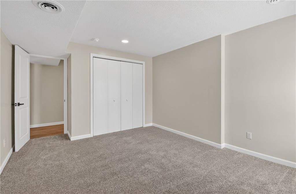 2217 S Cedar Avenue — photo 32