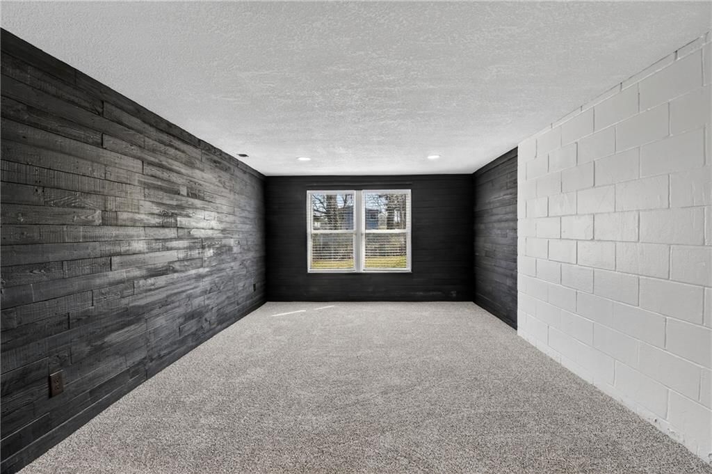 2217 S Cedar Avenue — photo 34