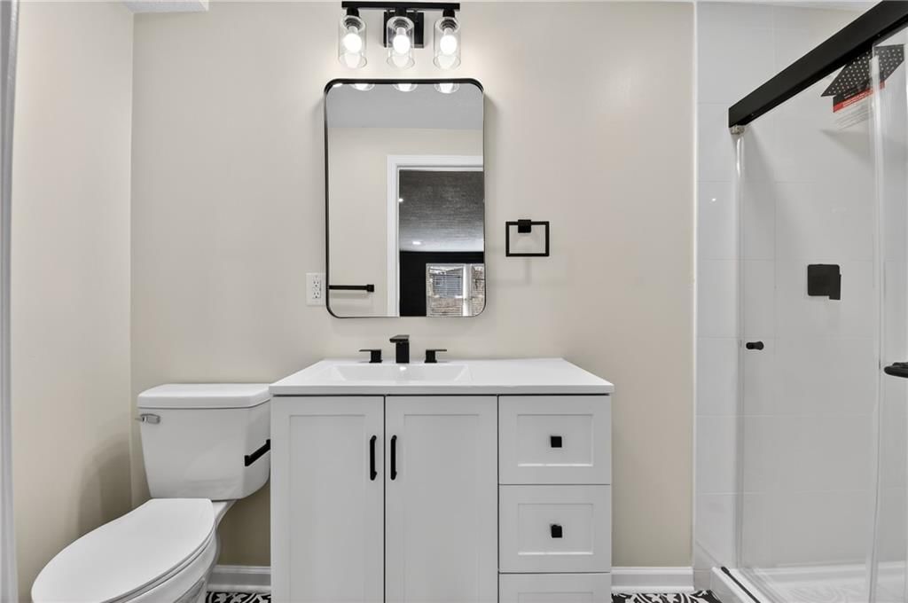 2217 S Cedar Avenue — photo 36