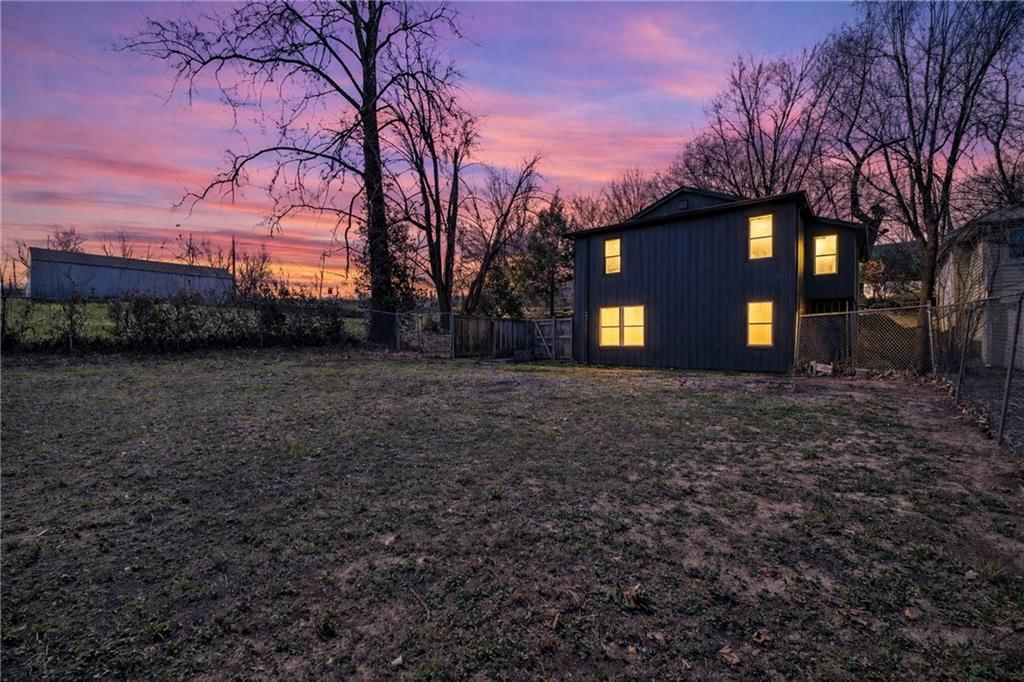 2217 S Cedar Avenue — photo 44