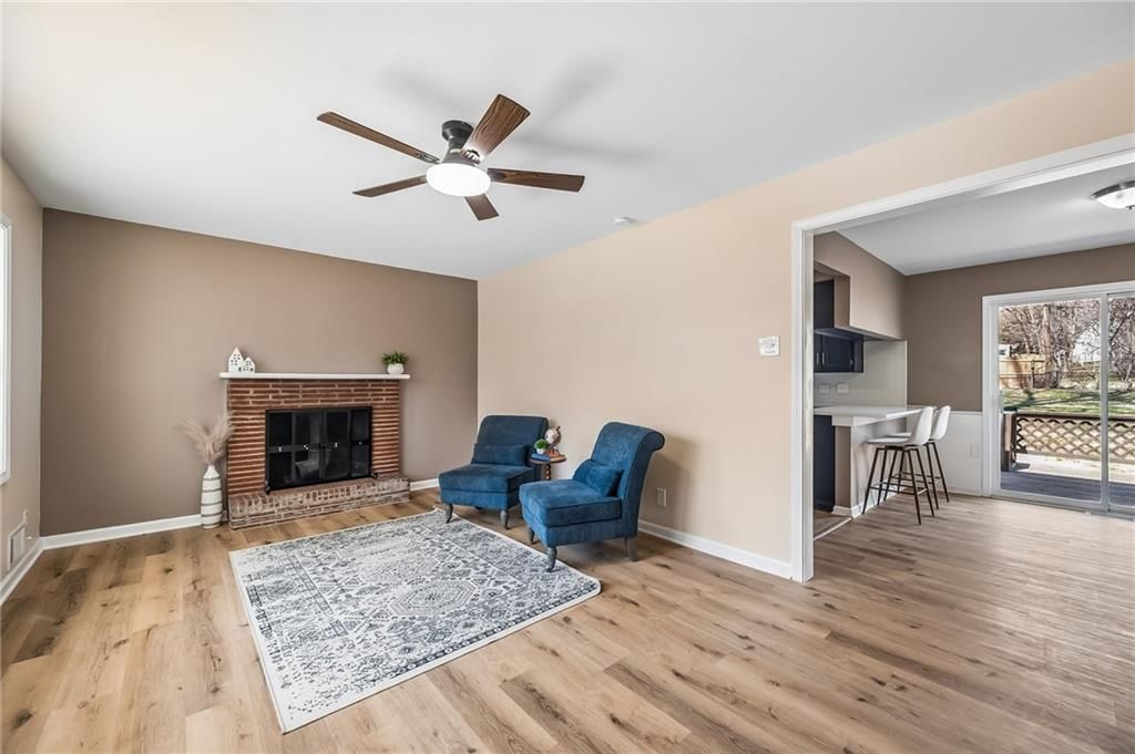 11304 E 48th Terrace — photo 4