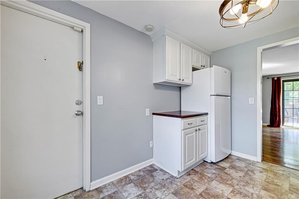 1114 W 46TH Street — photo 9