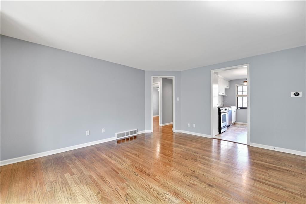 1114 W 46TH Street — photo 12