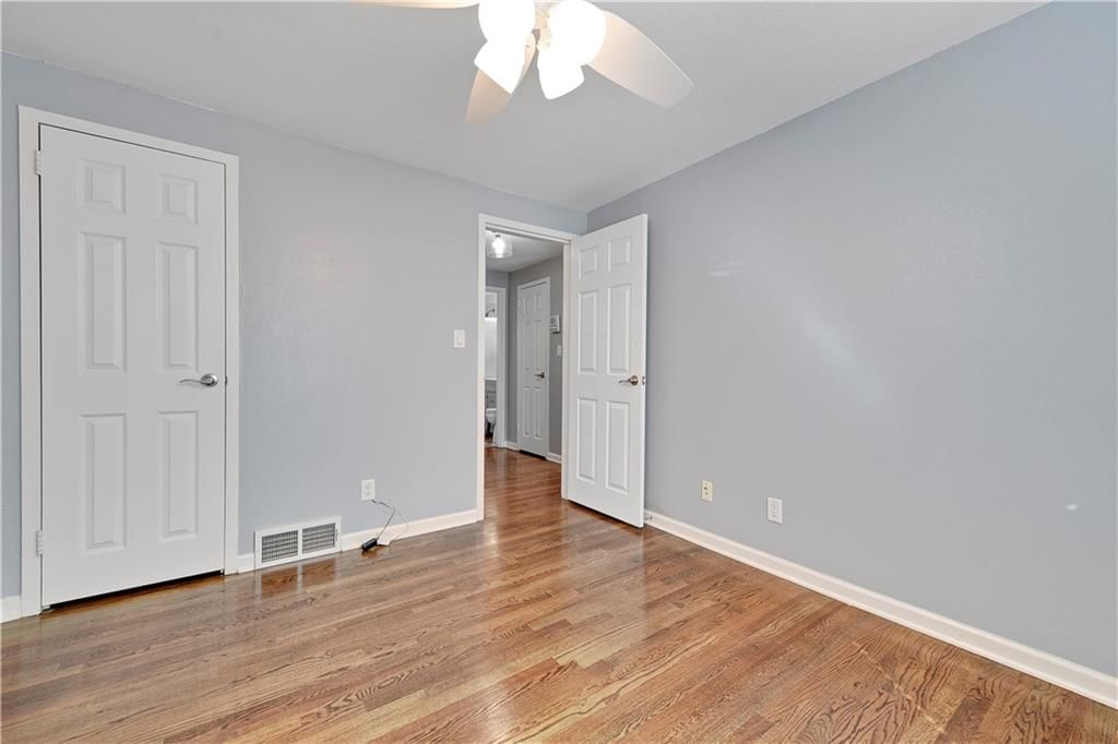 1114 W 46TH Street — photo 17