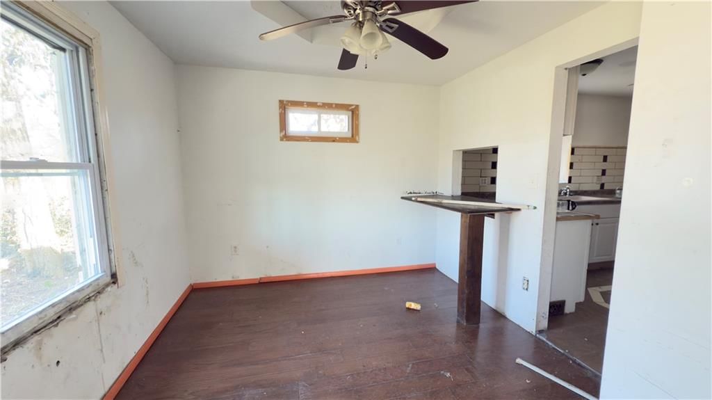 9409 E Independence Avenue — photo 8