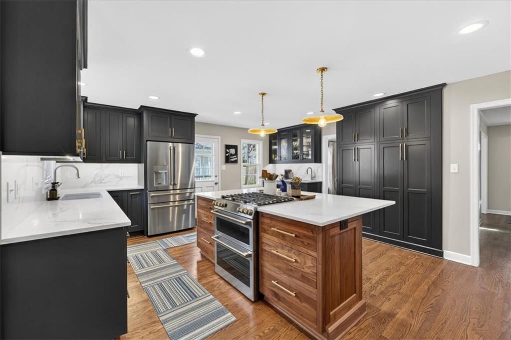 6534 Summit Street — photo 15