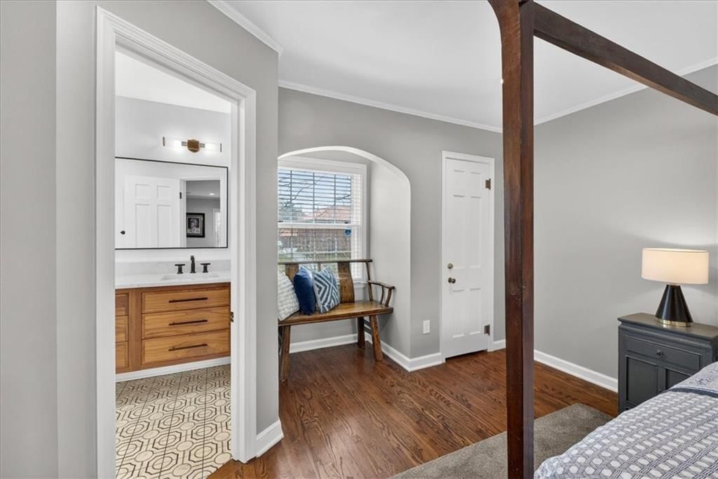 6534 Summit Street — photo 35