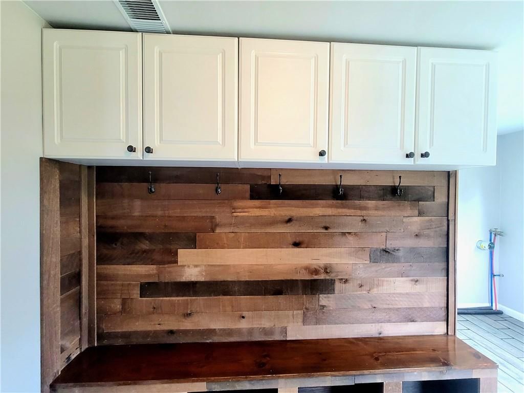 409 Spratley Street — photo 9