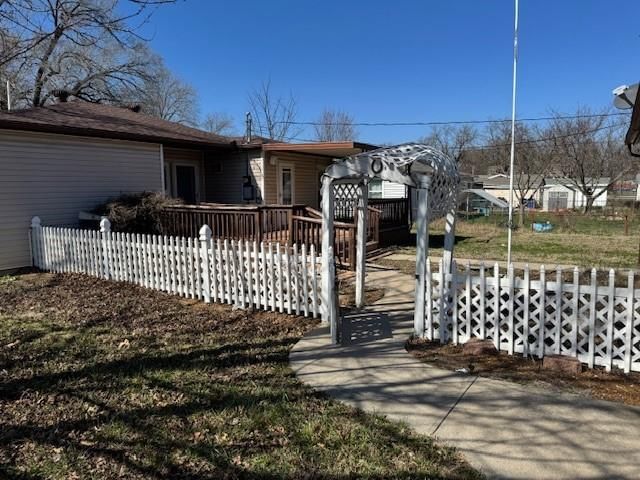 230 Allen Avenue — photo 4