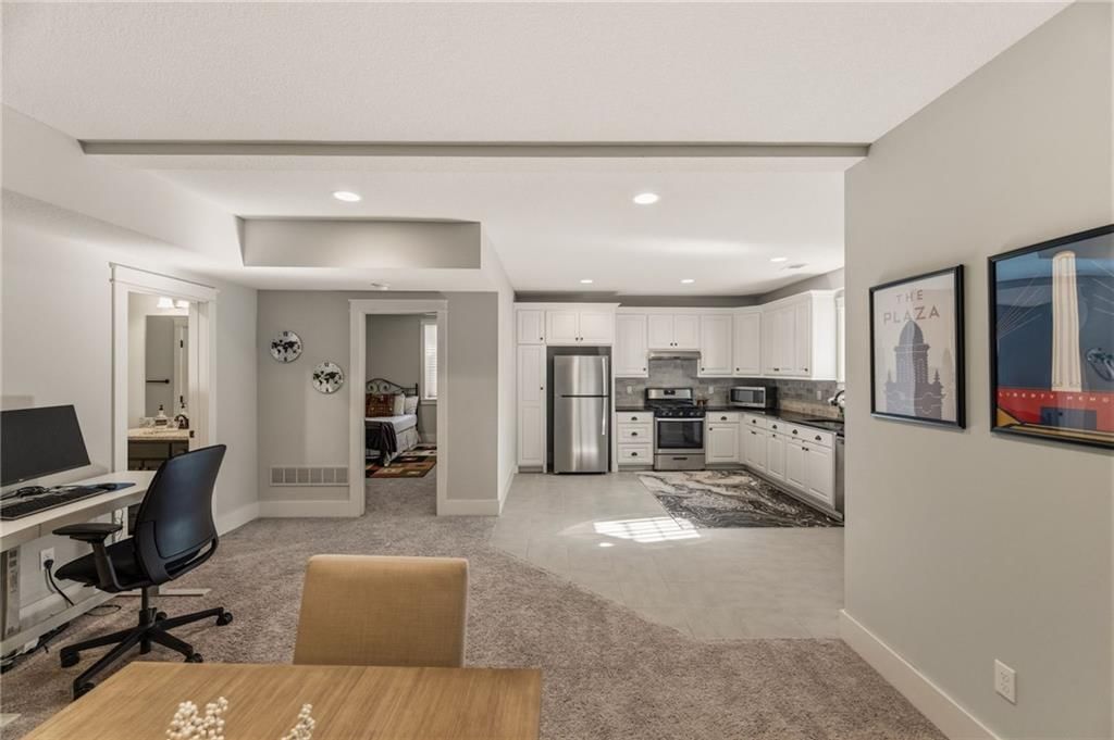 7026 Belmont Drive — photo 57