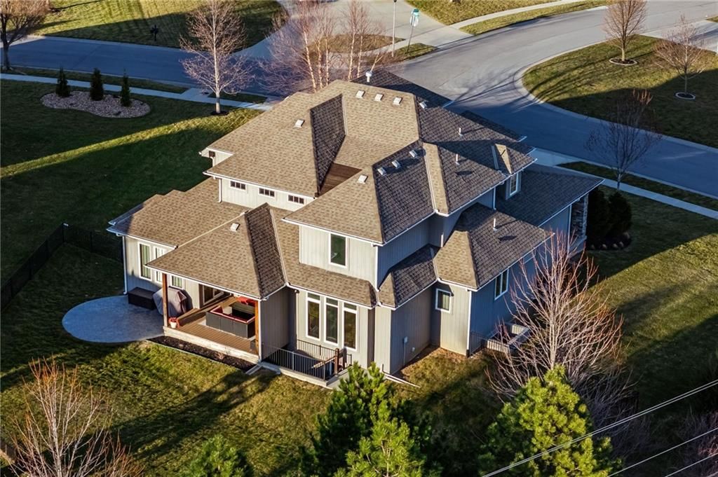 7026 Belmont Drive — photo 75