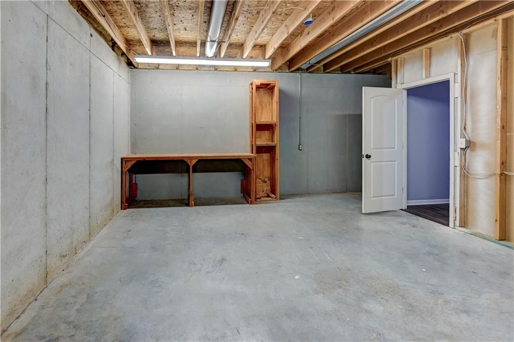 3705 N 153rd Street — photo 31