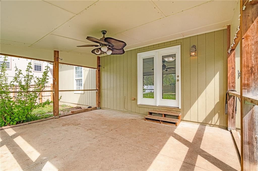 20865 Poplar Court — photo 32