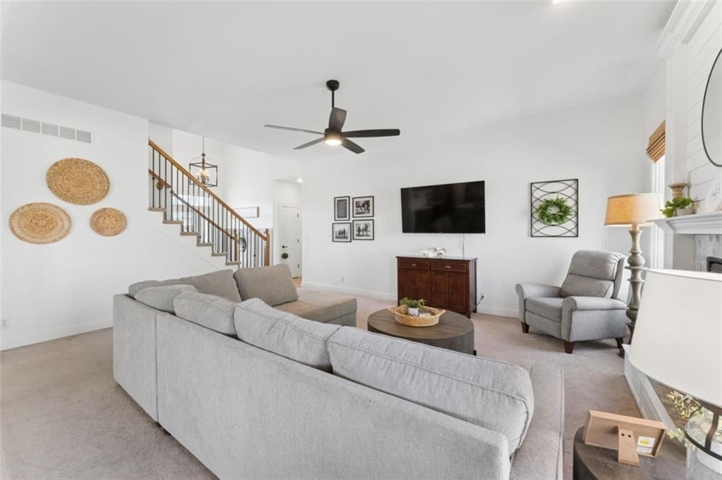 21081 W 224th Street — photo 10
