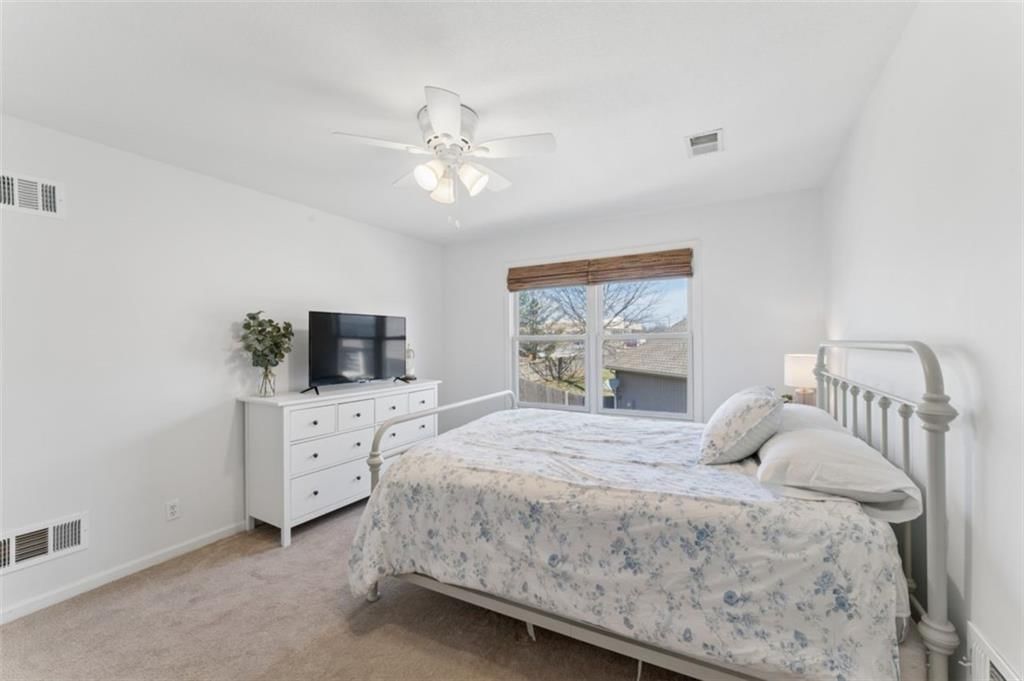 21081 W 224th Street — photo 38