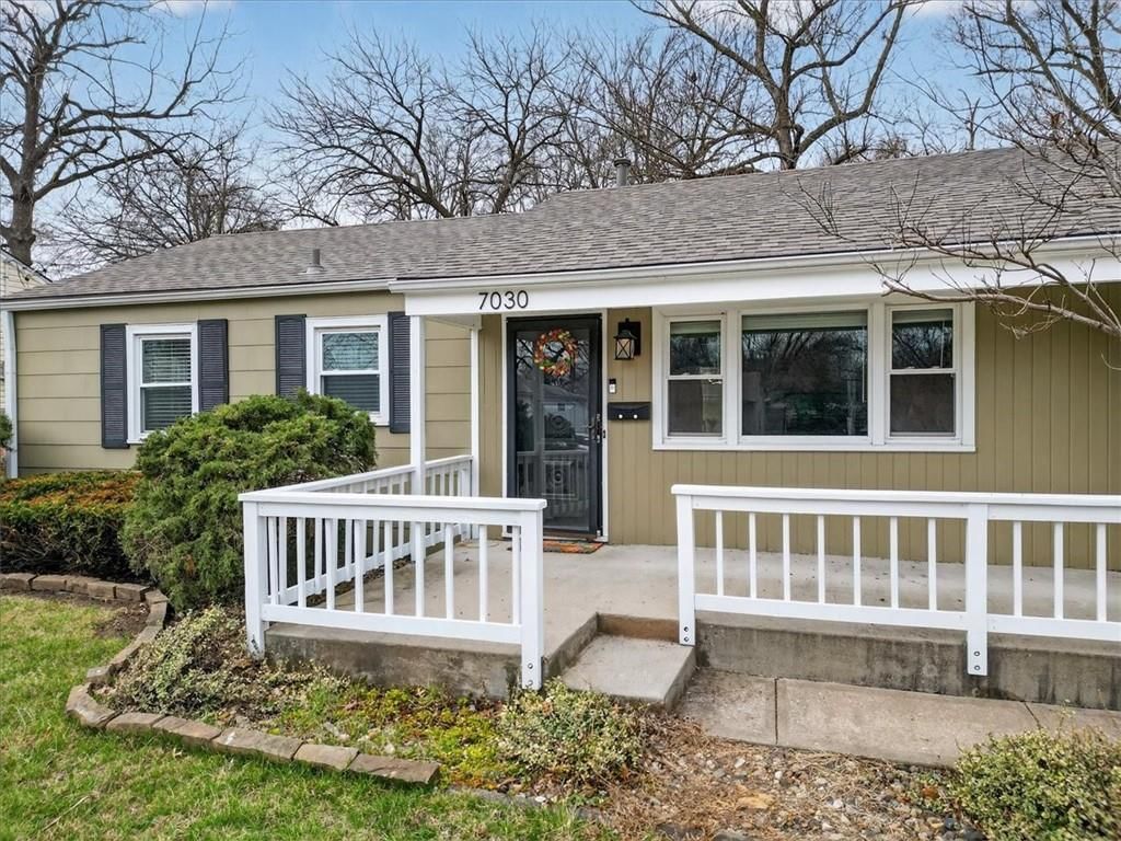 7030 Barkley Street — photo 3