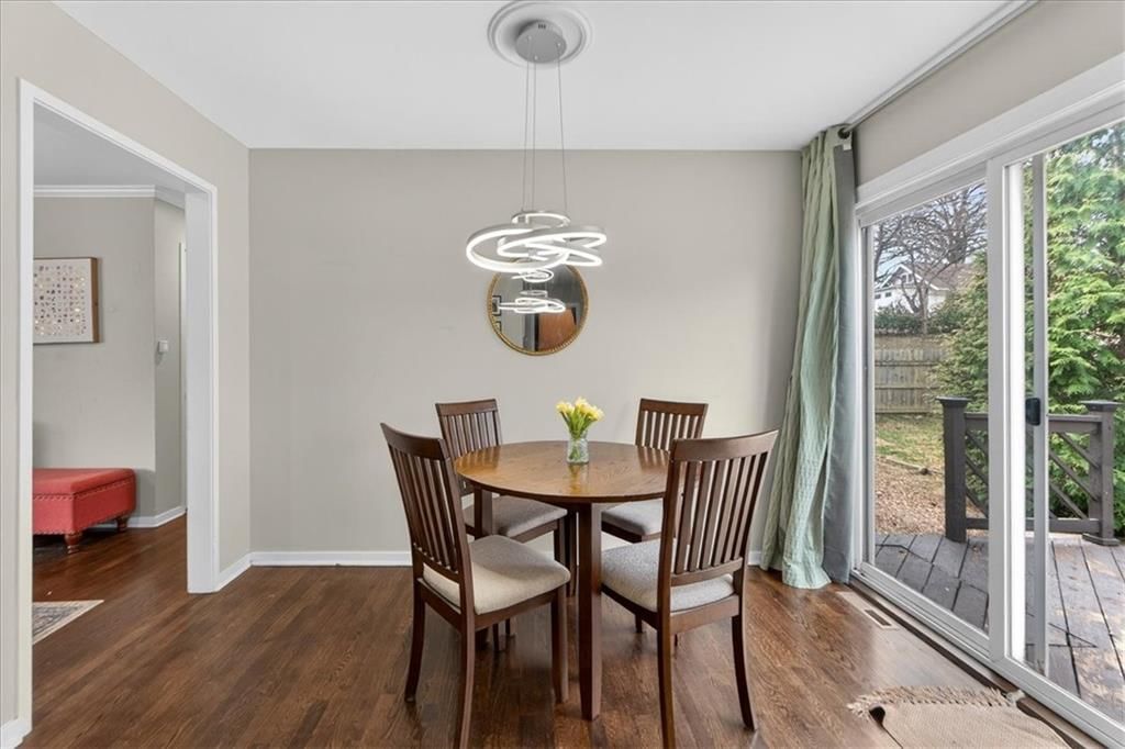 7030 Barkley Street — photo 12