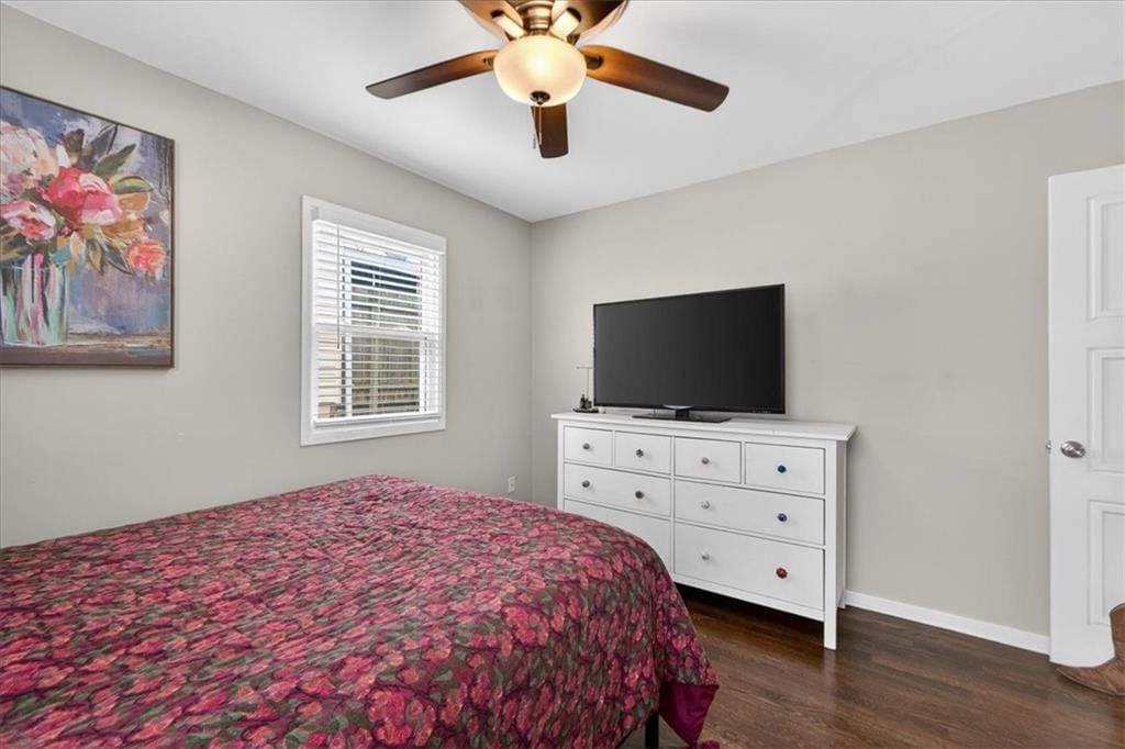 7030 Barkley Street — photo 22