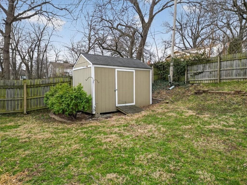 7030 Barkley Street — photo 36