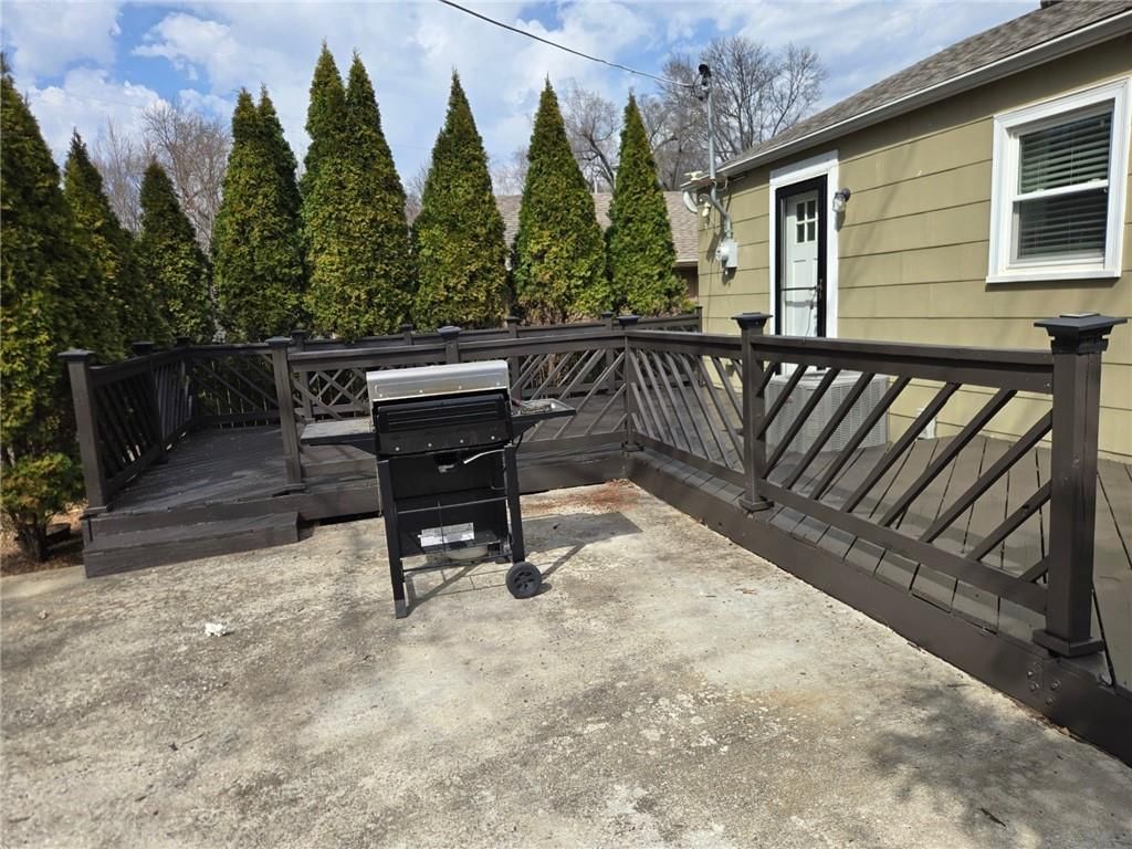 7030 Barkley Street — photo 39