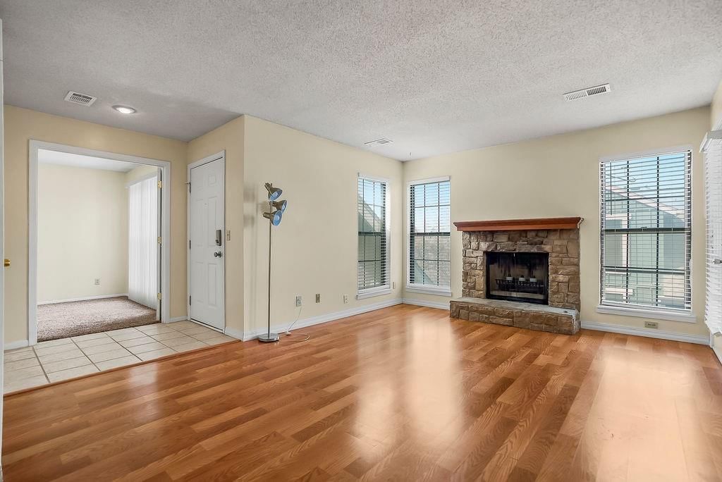 12739 W 110th Terrace — photo 4
