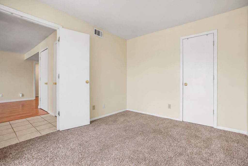12739 W 110th Terrace — photo 23