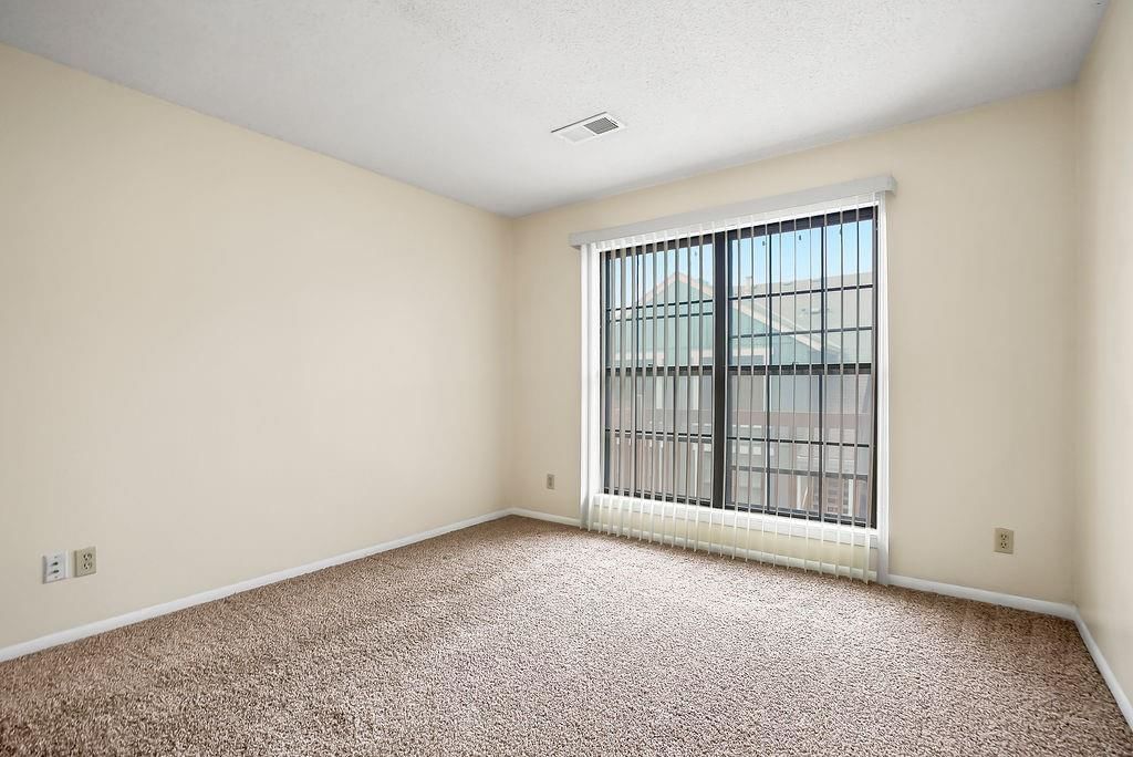 12739 W 110th Terrace — photo 25