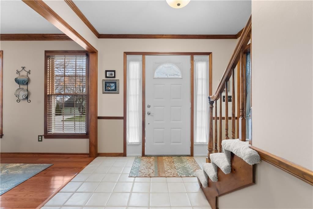 311 NE Wicklow Court — photo 5