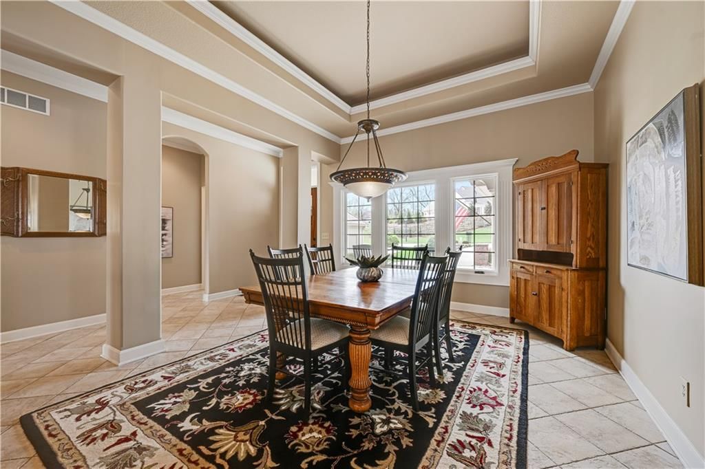 16661 S Country Club Drive — photo 5