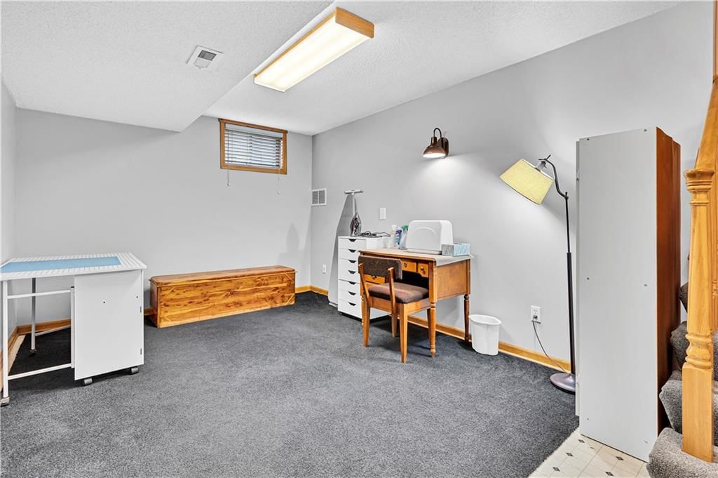 15678 S Lindenwood Drive — photo 32
