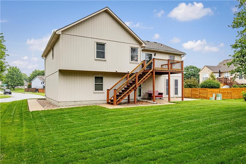 15678 S Lindenwood Drive — photo 36