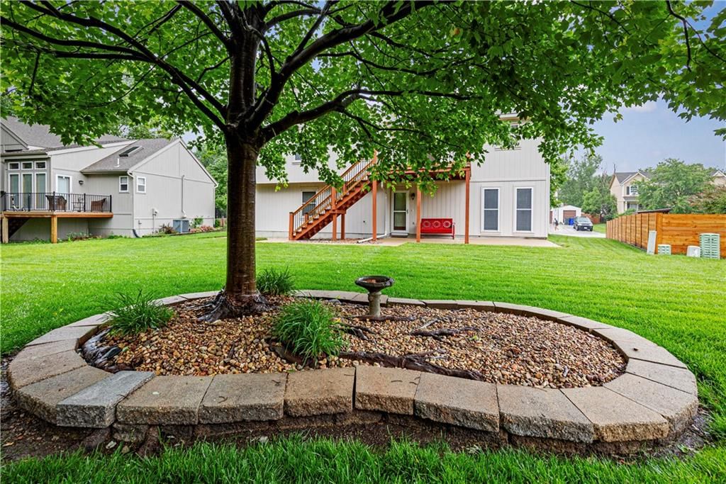 15678 S Lindenwood Drive — photo 37