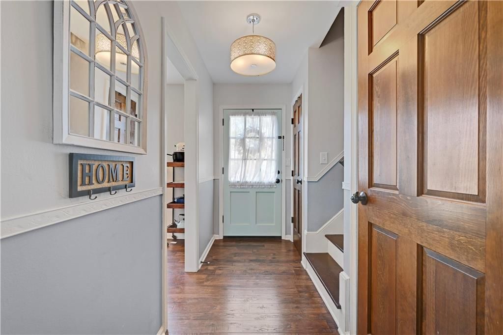 9207 MOODY PARK Drive — photo 5