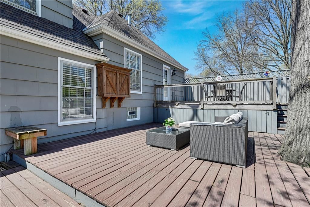 9207 MOODY PARK Drive — photo 38