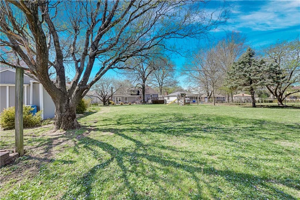 9207 MOODY PARK Drive — photo 45