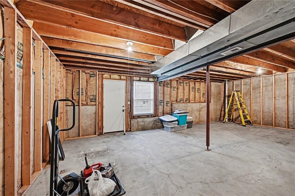 3317 N 110th Street — photo 24