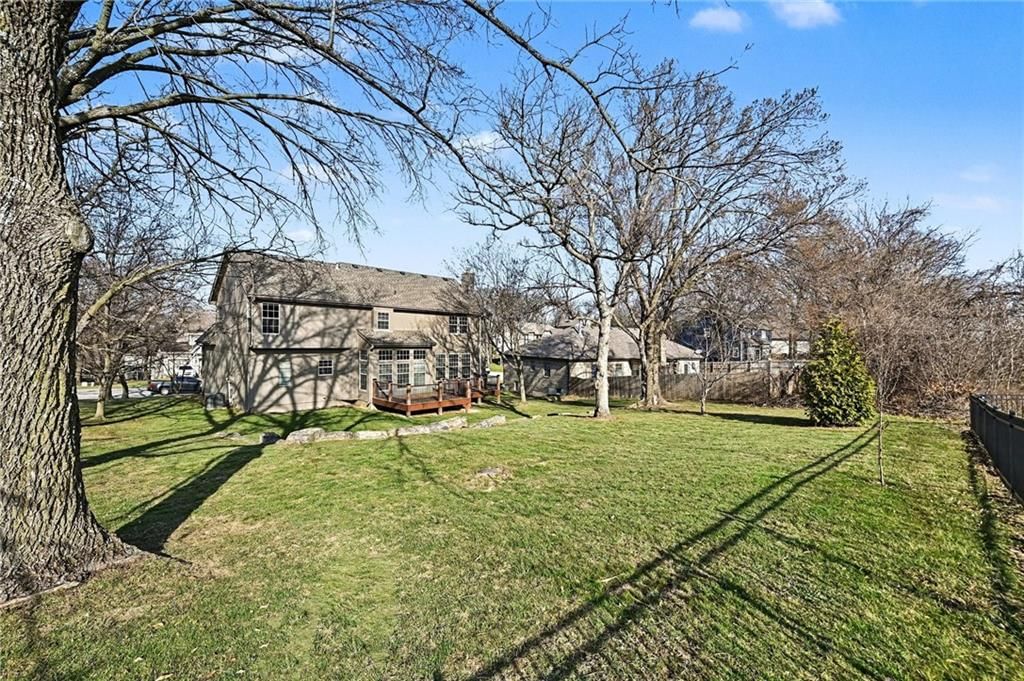 3317 N 110th Street — photo 30