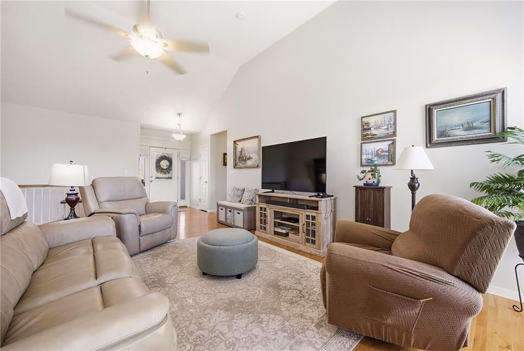 1609 Dalton Drive — photo 7