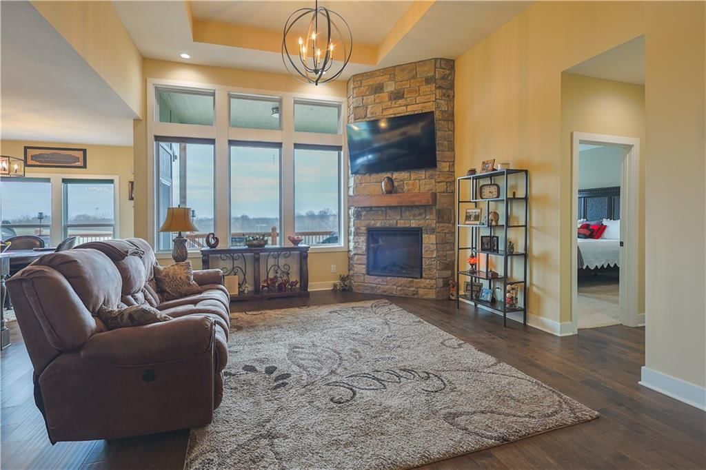 15550 Lovers Lane — photo 8